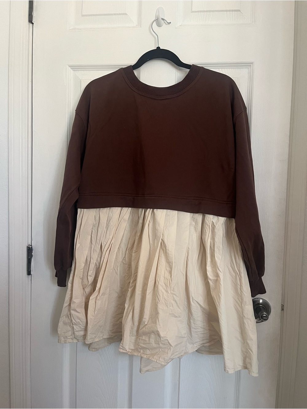 Brown Cropped Sweatshirt with Cream Skirt Mini Dress